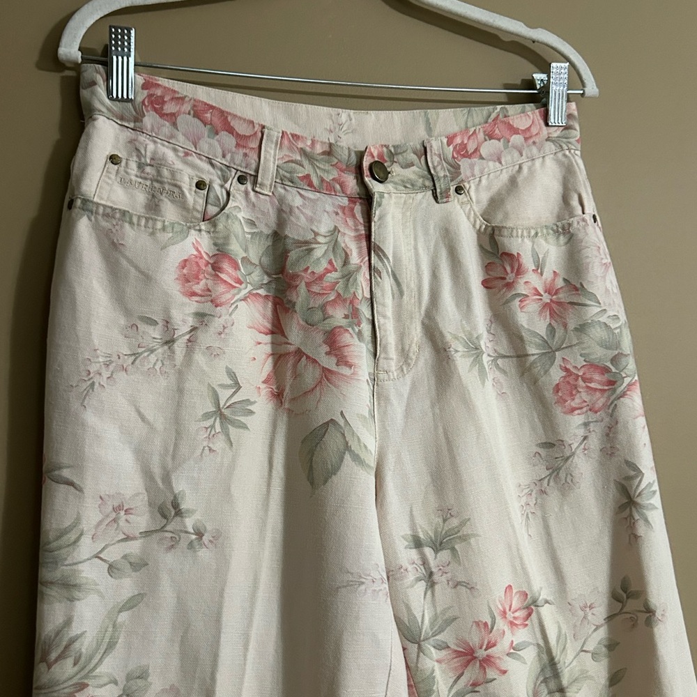 Ralph Lauren Cream Pink Jeans with Pink & Green Floral Print - Picture 2 of 5
